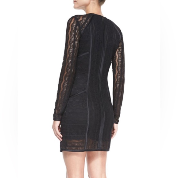 Veronica Beard Lace Seamed Sheath Dress. Size 4. - Picture 2 of 5